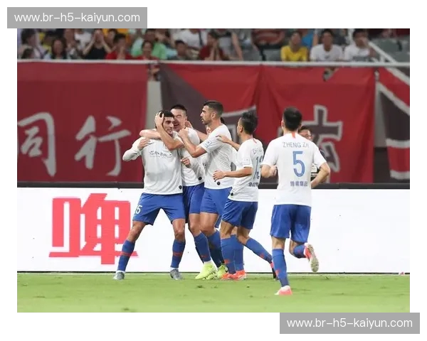 绿地申花与山东鲁能：足协杯赛场上的宿命对决与情怀史诗